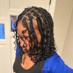 Braids locs and sew ins (Normandy) picture